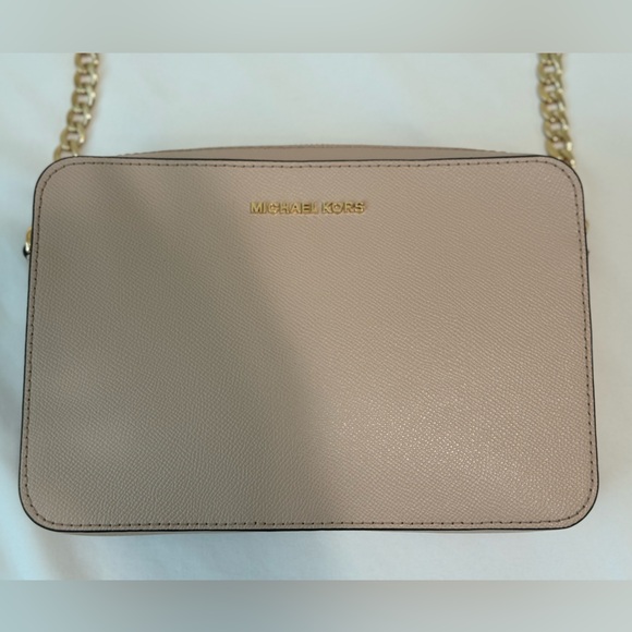 MICHEAL KORS Large Leather Jet Set East West Crossbody, Soft Pink/Gold - Picture 1 of 11